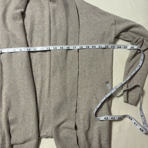 Old Navy Women’s light gray open front cardigan “OPP Cocoon of Slate Heather” - Picture 2 of 7